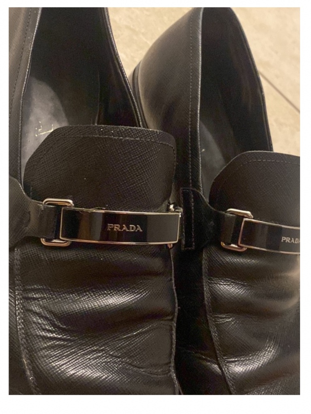 Prada Saffiano loafers - Picture 2 of 6